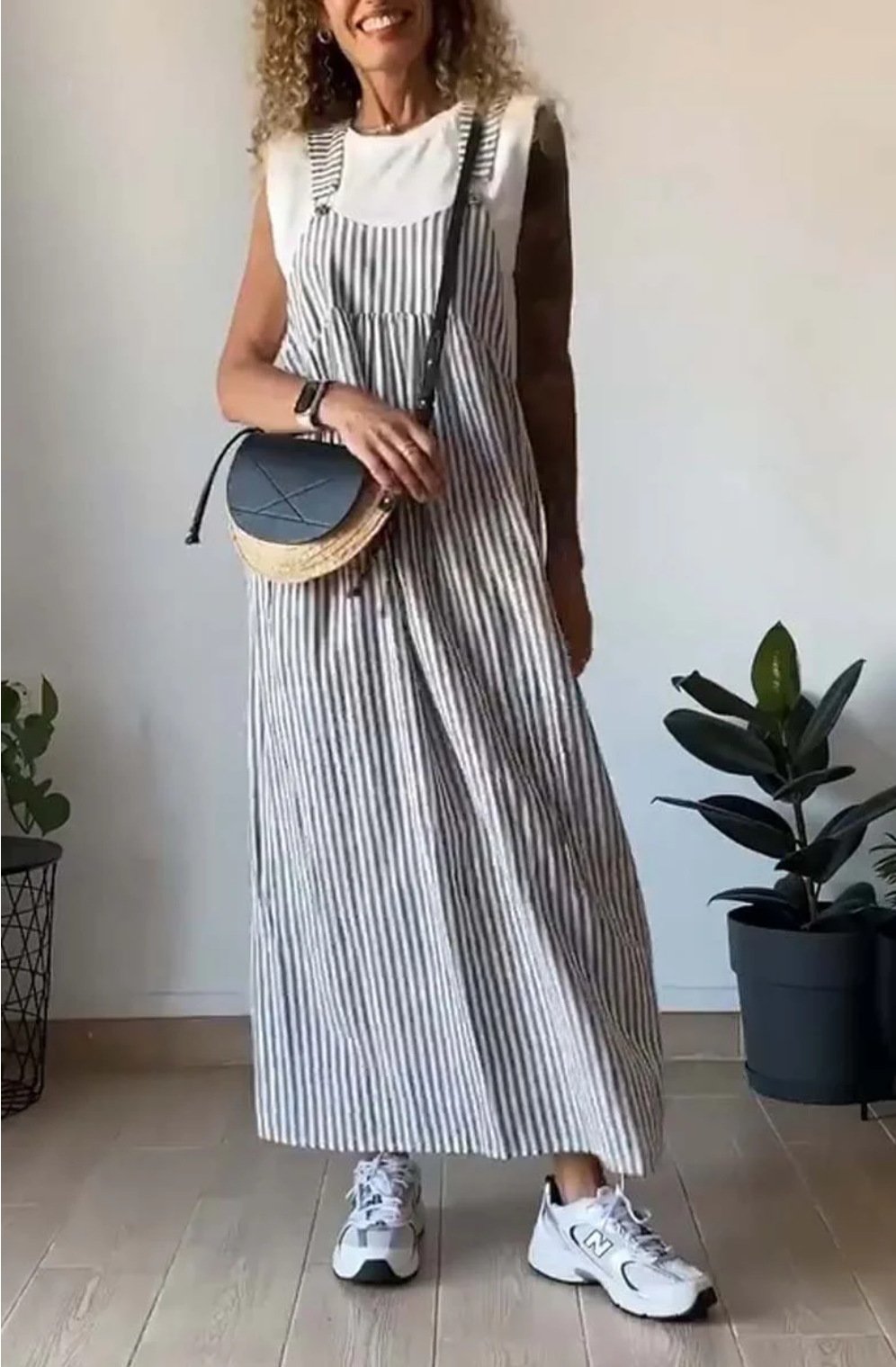 SUENTA Damen Lässiger Gestreifter Jumpsuit Weiches Atmungsaktives Material Grau