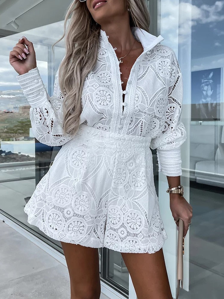 SUENTA Damen-Spitzenset Bluse mit langen Ärmeln Shorts mit hohem Bund Luftig