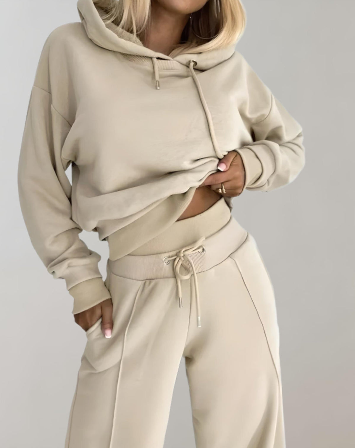 SUENTA Damen Trainingsanzug 2-Teilig Kurzer Kapuzenpulli Freizeit Alltag Beige