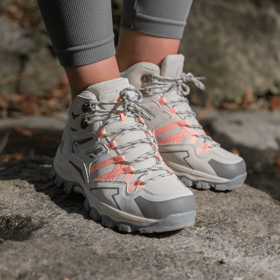 SUENTA Damen Wanderschuhe – Atmungsaktives Mesh & Leder Beige/Rosa Rutschfeste Sohle