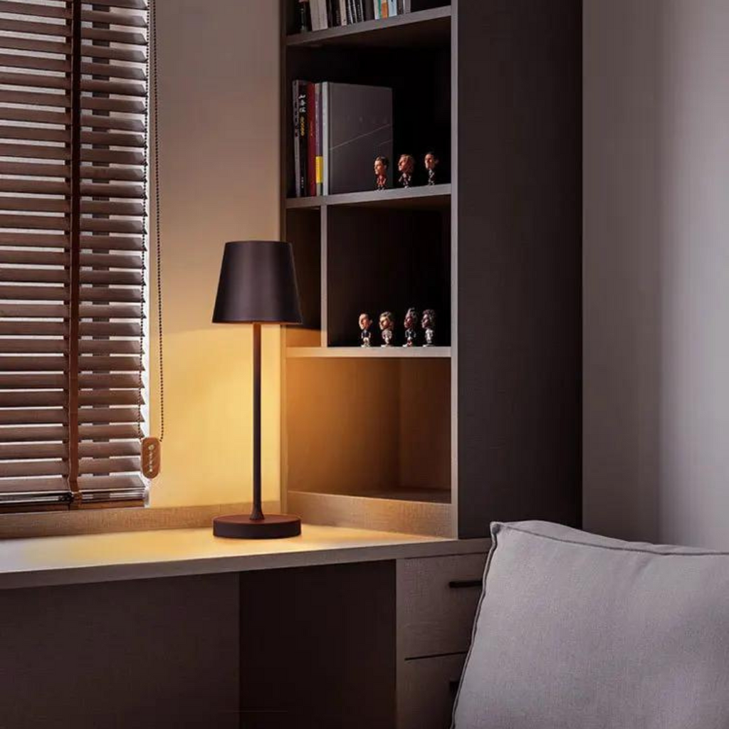Luxalight Kabellose Tischlampe – Elegantes LED-Design mit Touch-Dimmer & wasserdichter Funktion