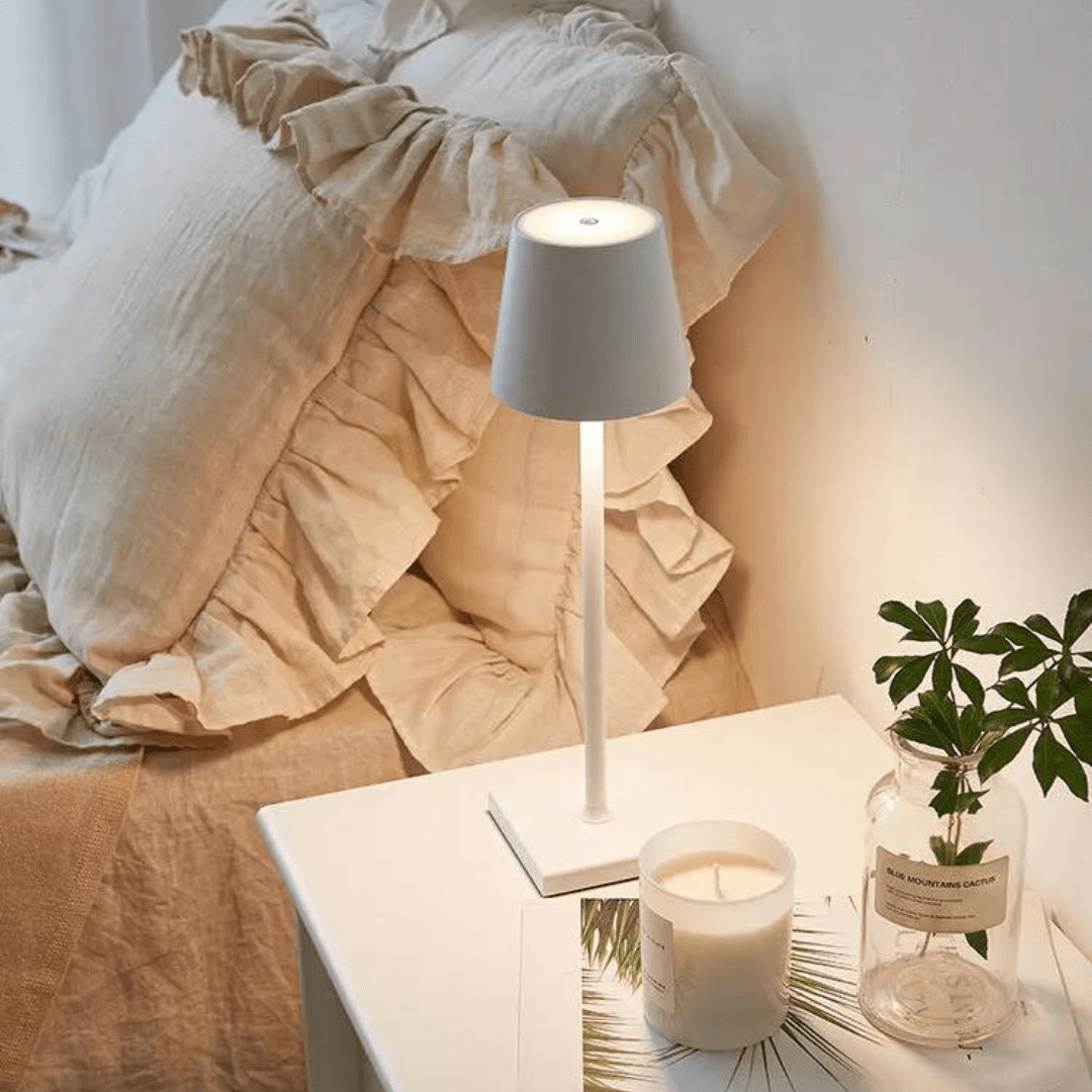 Luxalight Ασύρματο επιτραπέζιο φωτιστικό – Κομψός σχεδιασμός LED με ροοστάτη αφής & αδιάβροχη λειτουργία
