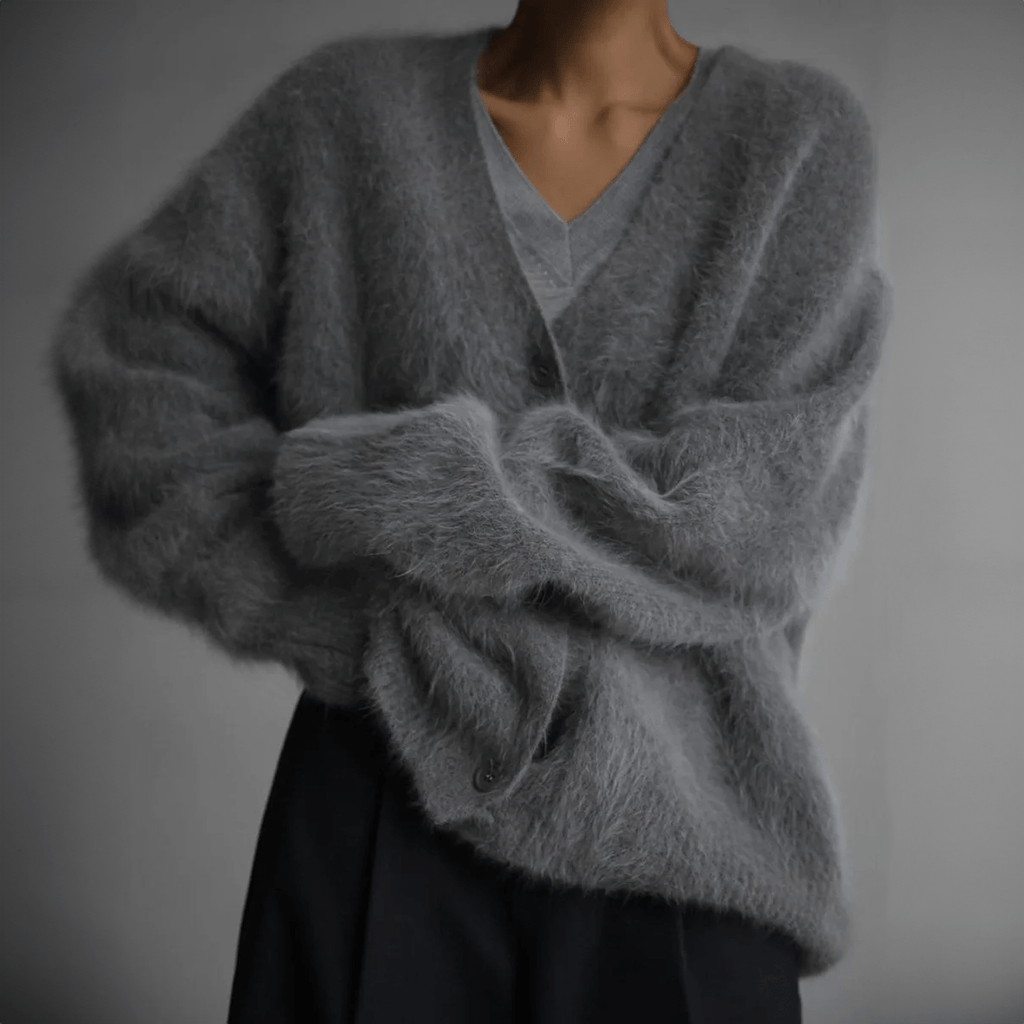 Amore | Damen Trendige Flauschige Strickjacke mit Knopfleiste