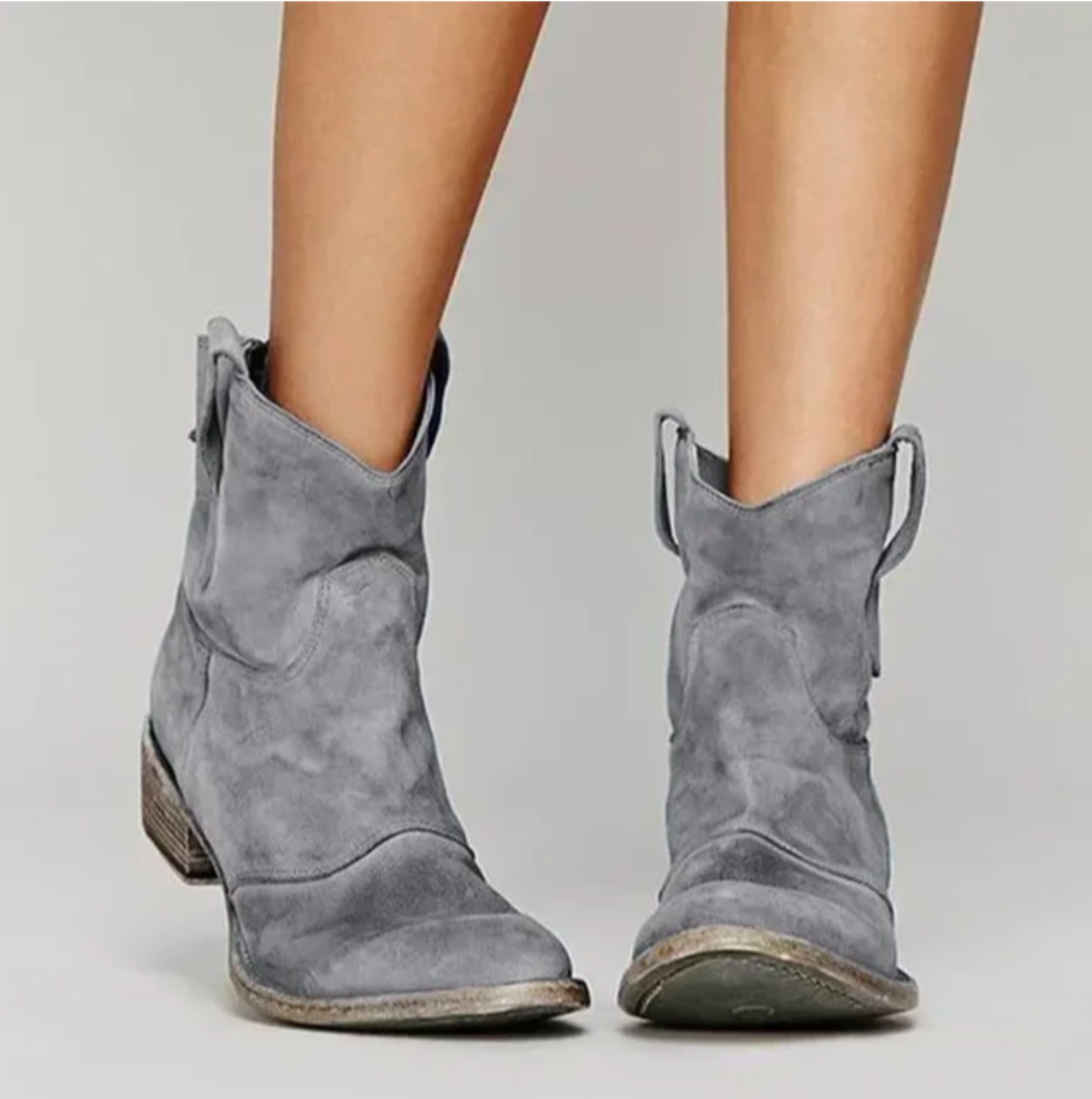Luna | Damen Westernstiefel aus Wildleder mit niedrigem Absatz und runder Spitze