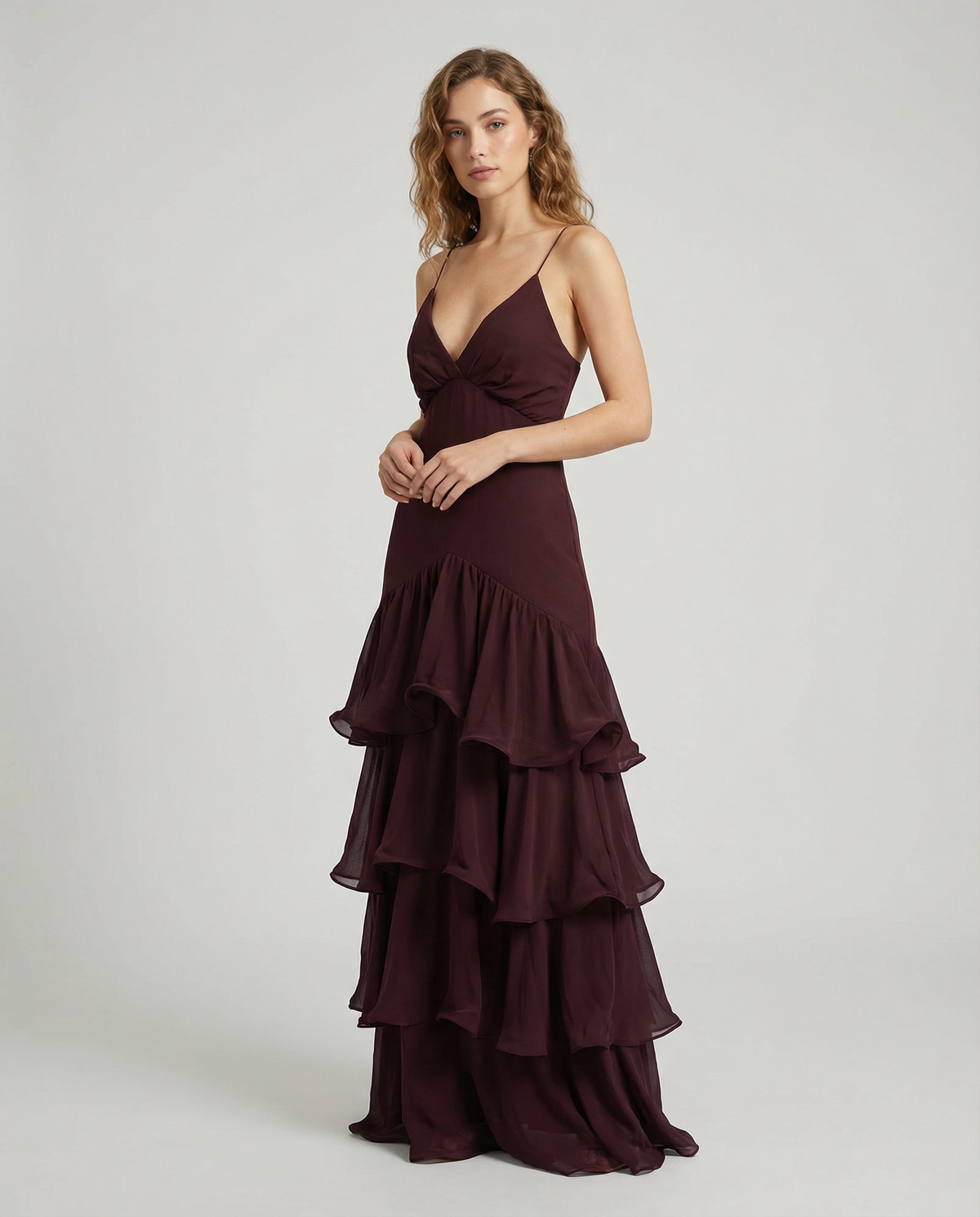 SUENTA Schickes Rüschenkleid mit Trägern – Elegantes rückenfreies Sommer-Party-Outfit