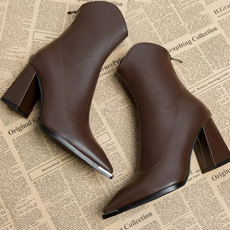 Pamelo | Damen-Frühjahrs-Stiefeletten mit spitzer Kappe und Absatz