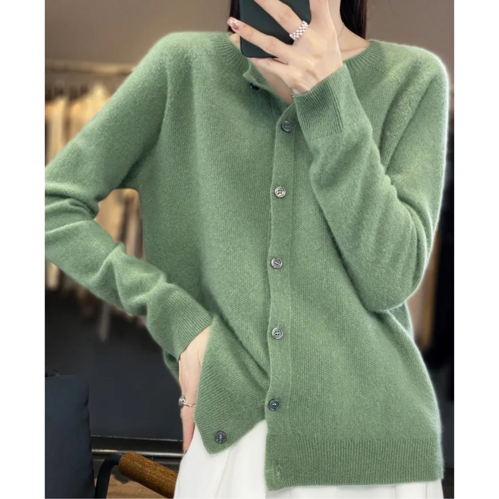 SUENTA Flōre | Damen Strickjacke | Rundhals & Knopfverschluss für zeitlose Wärme Hellgrün