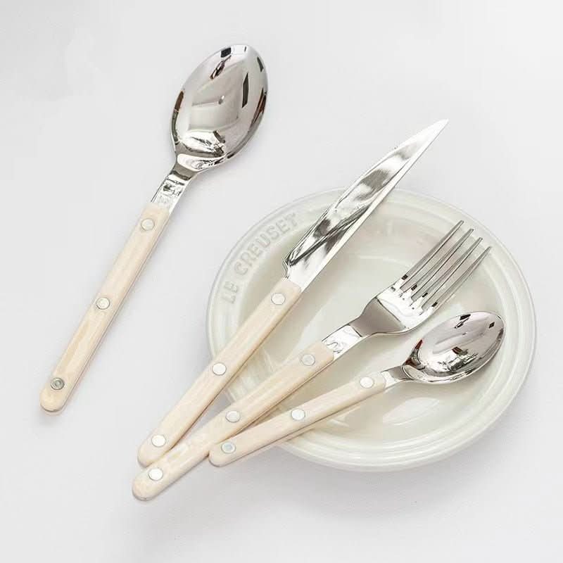 SUENTA 24-teiliges Besteckset aus Edelstahl mit Gravur
